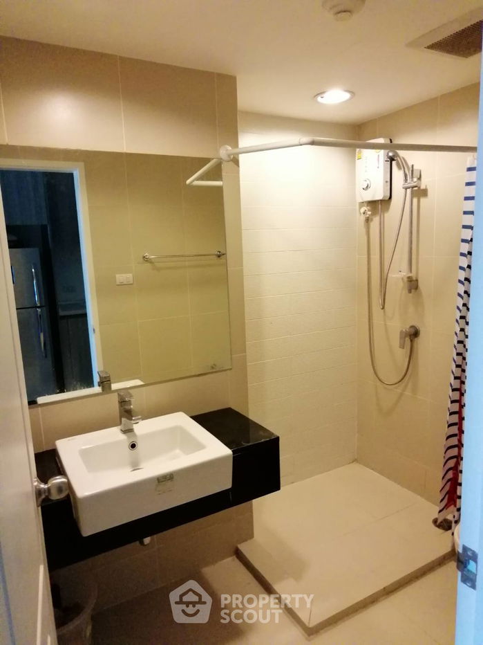 picture 1-BR Condo at Belle Grand Rama 9 near MRT Phra Ram 9 (ID 549741) - 17/18