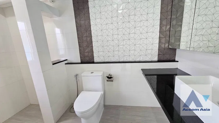 รูป 🔼🔽 AccomA 📩 Newly renovated,Home Office 1 BR Townhouse in Bang Chak (AA43371) - รูปที่ 20/20