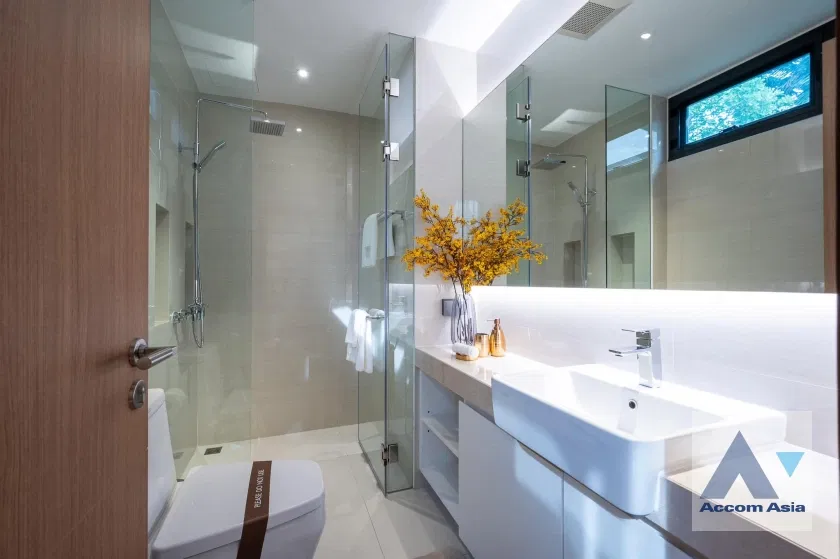 รูป 🔼🔽 AccomA 📩 Stylish condominium with garden view at Park Court Sukhumvit 77 (AA39561) - รูปที่ 12/12