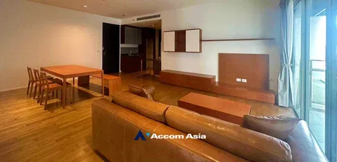 🔼🔽 AccomA 📩  3 BR Condominium @The Madison (1519491)