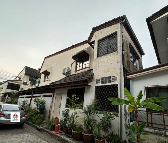picture Town House For Rent Ketnuti Garden Ladprao Bangkok - 5/8