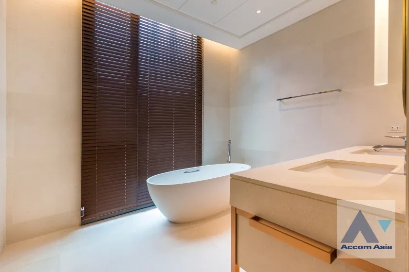 picture 🔼🔽 AccomA 📩  2 BR Condominium @Baan Sindhorn (AA36225) - 18/20
