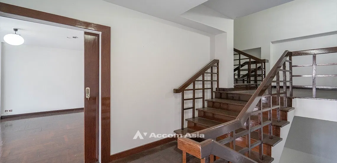 picture 🔼🔽 AccomA 📩 Home Office 4 BR Townhouse in Klong Tan (2516391) - 3/14