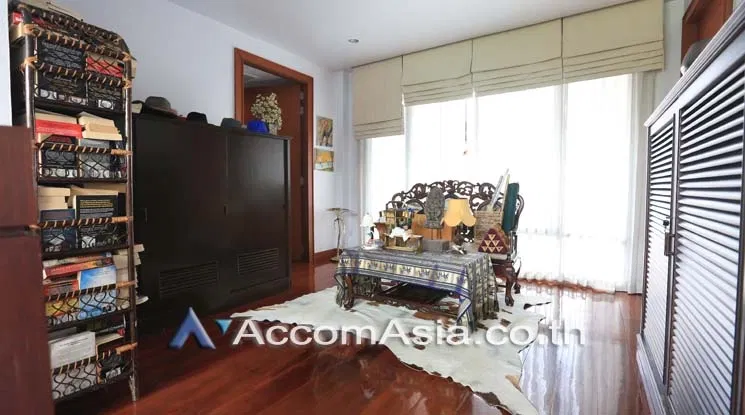 รูป 🔼🔽 AccomA 📩 Private Swimming Pool 3 BR House in Phra Khanong Nuea (AA17800) - รูปที่ 8/16