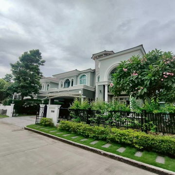 บ้านหรู Two Grande Monaco บางนา – วงแหวน ทำเลศักยภาพ พื้นที่ 115 ตร.วา