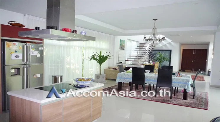picture 🔼🔽 AccomA 📩  4 BR House @Panya Pattanakarn Village (1811528) - 10/14