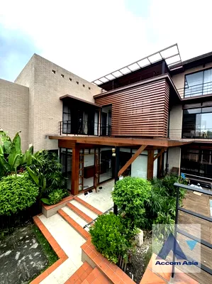 เช่าบ้านเดี่ยว ถนนเพชรบุรี กรุงเทพฯ : 🔼🔽 AccomA 📩 Contemporary Home with Full Function & Open Plan (AA35870)