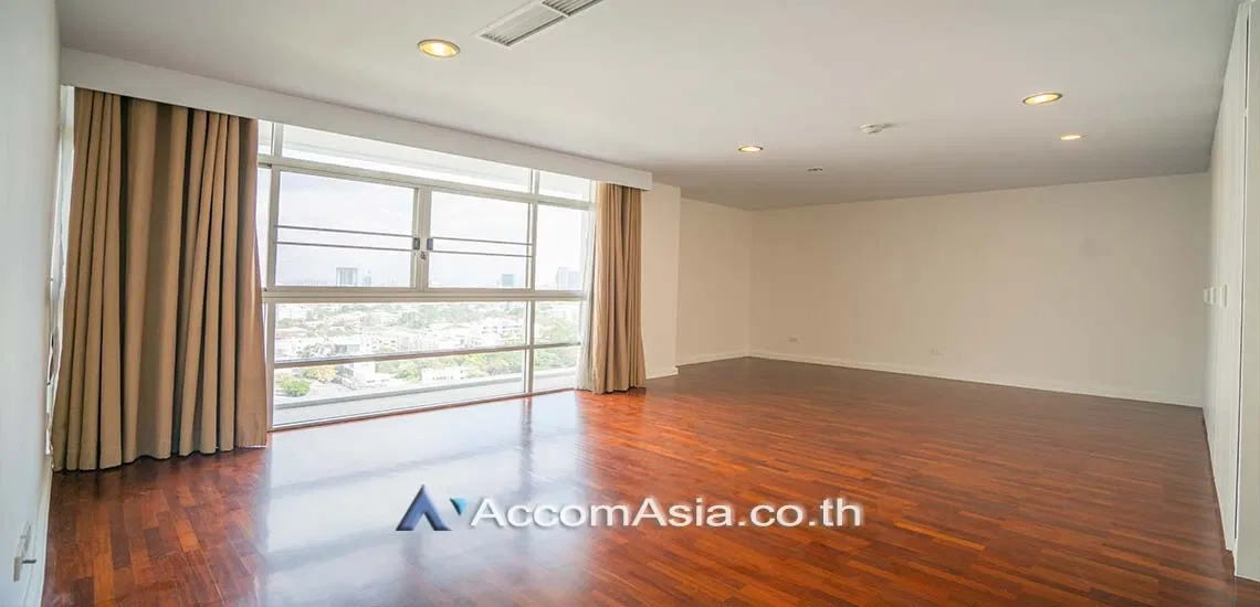 picture 🔼🔽 AccomA 📩 Condominium with classic interiors and greenery balcony in Sukhumvit (1519223) - 4/11