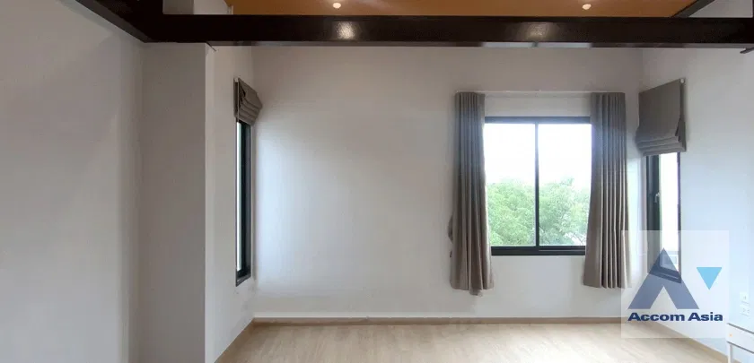picture 🔼🔽 AccomA 📩  3 BR House in Khlong Ton Nuea (AA42494) - 11/19