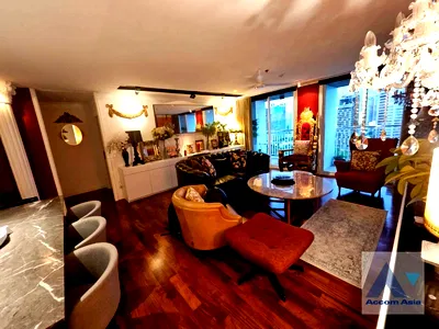 Condos for rent Pathum Wan : 🔼🔽 AccomA 📩 Urbana Langsuan Condominium