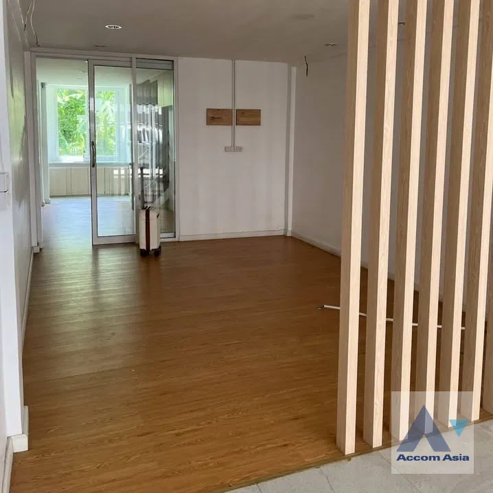 รูป 🔼🔽 AccomA 📩  3 BR Townhouse in Khlong Toei (AA43521) - รูปที่ 5/18