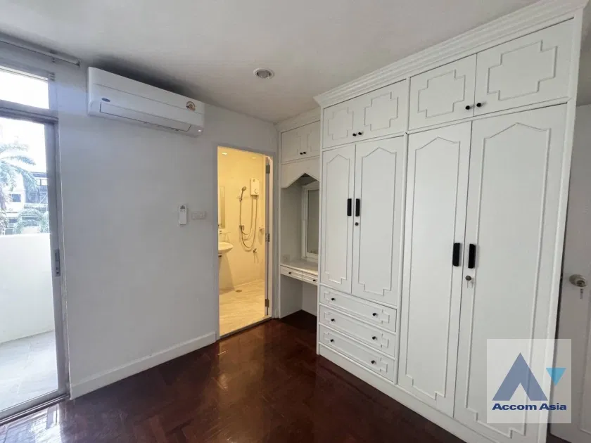 picture 🔼🔽 AccomA 📩  3 BR Condominium @The Heritage (AA44280) - 16/20
