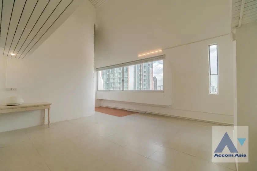 รูป 🔼🔽 AccomA 📩 Pet friendly,Duplex Condo 3 BR Condominium @Regent On The Park 1 (AA30220) - รูปที่ 9/20