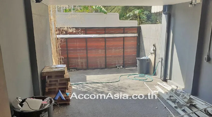 picture 🔼🔽 AccomA 📩 Pet friendly,Home Office 5 BR Townhouse in Khlong Ton Nuea (AA26752) - 9/9