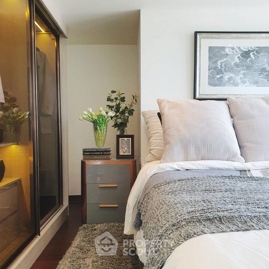 picture 2-BR Condo at Altitude Symphony Charoenkrung near BTS Saphan Taksin (ID 748130) - 14/15