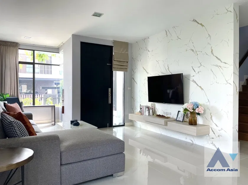 รูป 🔼🔽 AccomA 📩 Wood-clad modern condo with minimalist aesthetic (AA40726) - รูปที่ 4/20