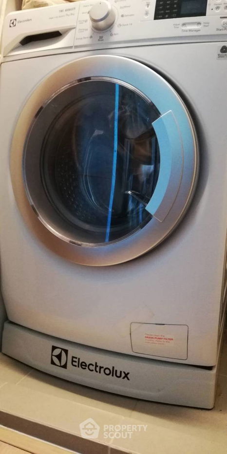 picture 1-BR Condo at Rhythm Sathorn near BTS Saphan Taksin (ID 882400) - 11/18