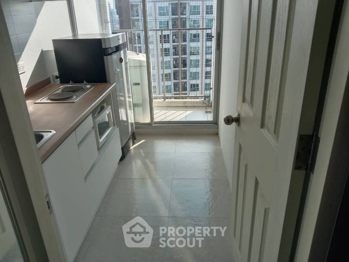 picture 1-BR Condo at U Delight @ Huai Kwang Station near MRT Huai Khwang (ID 2053448) - 13/15