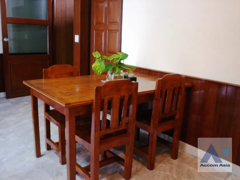 picture 🔼🔽 AccomA 📩  3 BR Townhouse in Khlong Ton Nuea (1716036) - 3/13