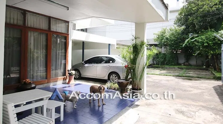 picture 🔼🔽 AccomA 📩  3 BR House in Khlong Ton Nuea (AA18540) - 2/14