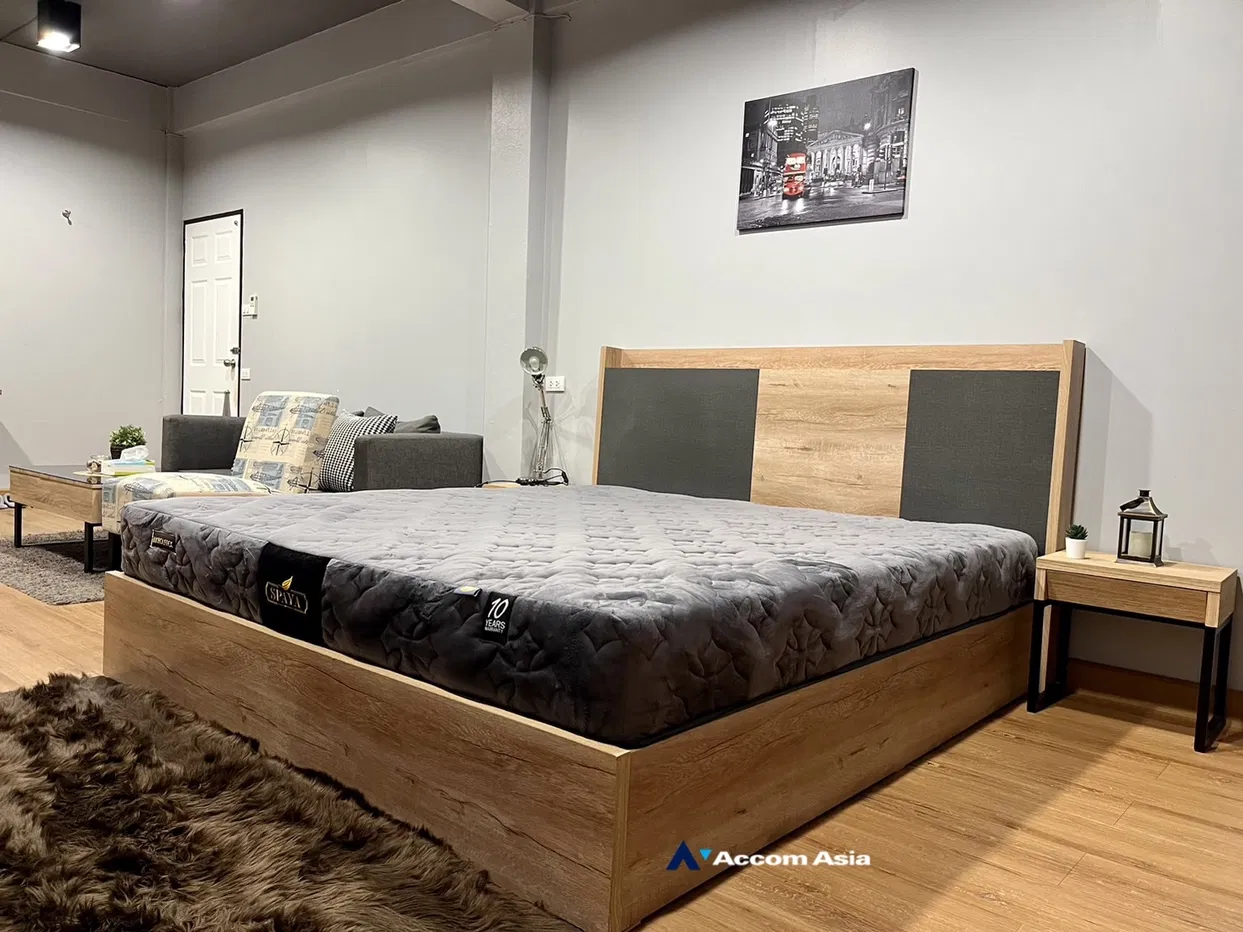 picture 🔼🔽 AccomA 📩 Home Office 2 BR Townhouse in Bang Khlo (AA35161) - 8/16