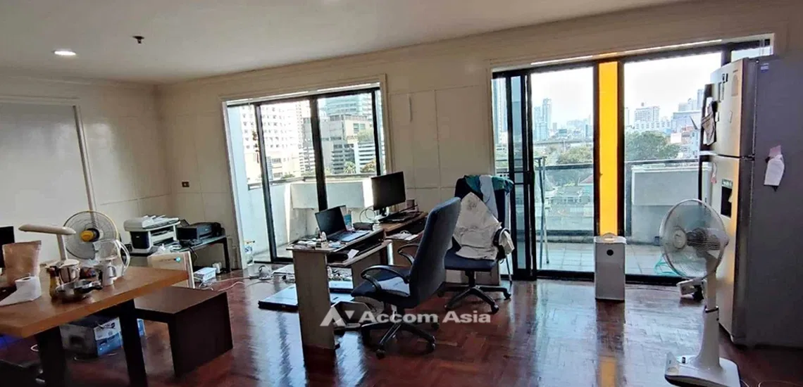 picture 🔼🔽 AccomA 📩 Condominium with generous layout and rare outdoor space in Asoke (AA32070) - 4/13