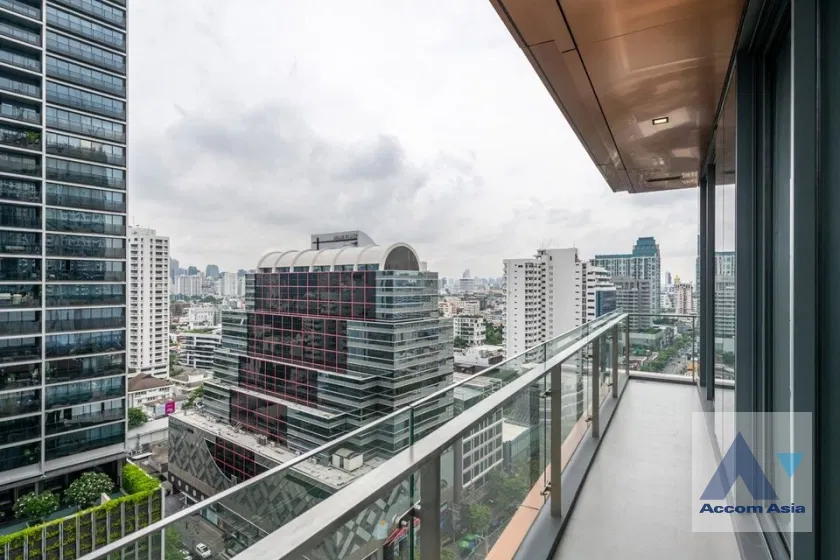 picture 🔼🔽 AccomA 📩 Modern condominium with bold accents and skyline view in Sukhumvit (AA30190) - 6/20