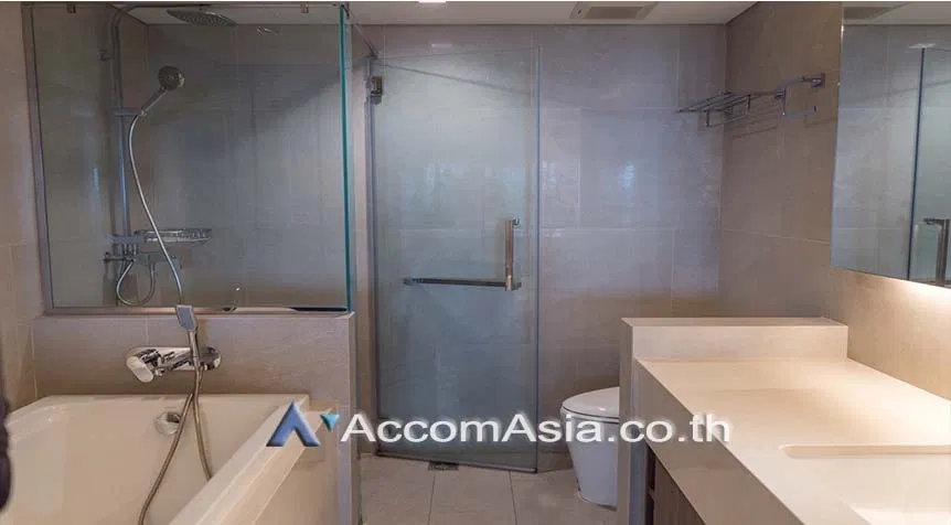 รูป 🔼🔽 AccomA 📩 Classic-style condo with large layout and natural breeze in Sathorn (AA19681) - รูปที่ 5/19