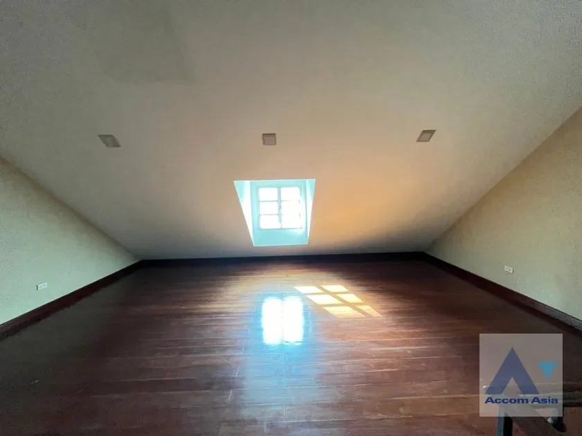 รูป 🔼🔽 AccomA 📩 House with warm wood flooring at Baan Klang Krung Thonglor (AA21668) - รูปที่ 10/15