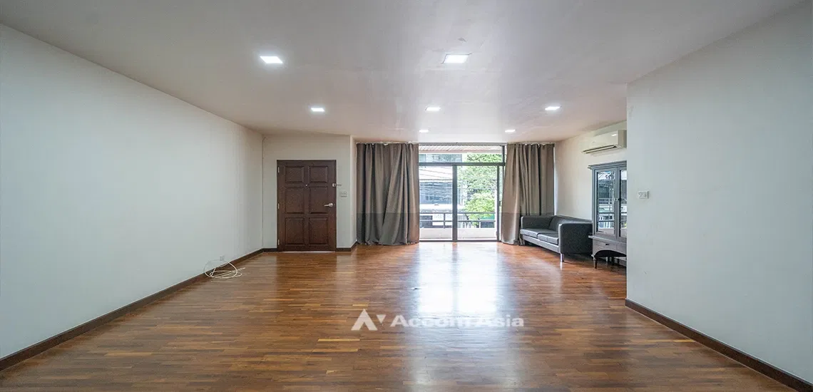 รูป 🔼🔽 AccomA 📩  Classic house with rooftop and stylish interior in Phrom Phong (110107) - รูปที่ 6/20