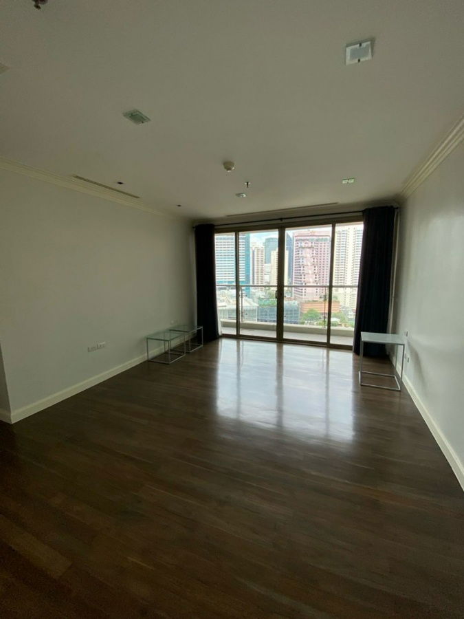 picture PFD-05517 Condo for Sale : Lake Avenue Sukhumvit 16   Schedule a viewing ■ Line: @propertyfinder	 - 5/13