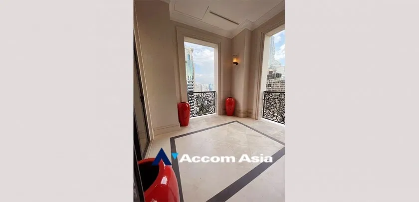 picture 🔼🔽 AccomA 📩 Luxury 2 BR Condominium @98 Wireless (AA30155) - 3/20