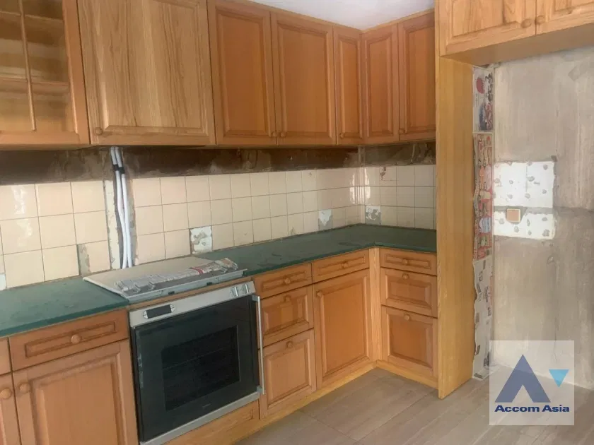 picture 🔼🔽 AccomA 📩  4 BR House in Phra Khanong Nuea (AA43402) - 3/14