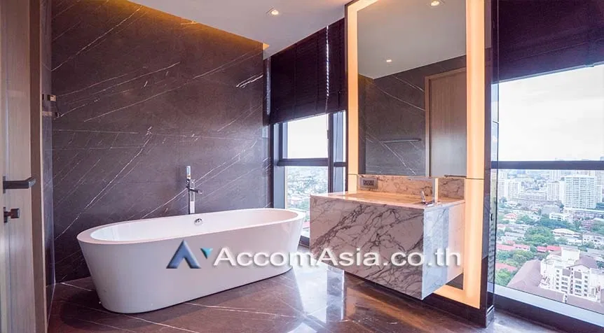 picture 🔼🔽 AccomA 📩 Stylish modern condominium with skyline view in Sukhumvit (AA27639) - 9/12