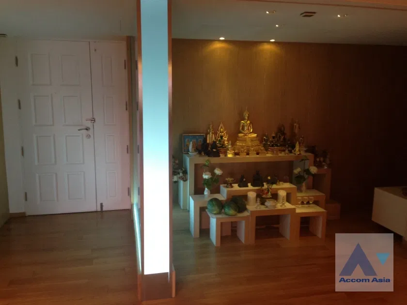 picture 🔼🔽 AccomA 📩 Big Balcony 4 BR Condominium @The Concord (AA40690) - 13/14