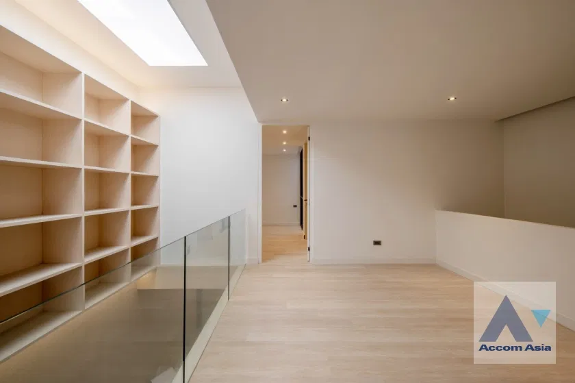 picture 🔼🔽 AccomA 📩  2 BR Townhouse in Phra Khanong Nuea (AA40104) - 5/13