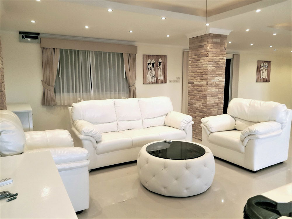 picture 2 Bedrooms Condominium @ Rungfa Condominium - 13/27