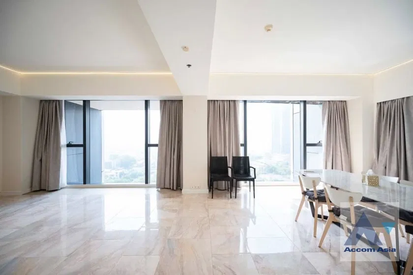 รูป 🔼🔽 AccomA 📩 Luxury condo in Sathorn with private pool and panoramic skyline view (AA43457) - รูปที่ 4/9