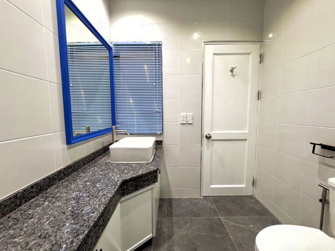 picture 1 Bedroom Condominium @ Baan Suan Lalana - 20/35
