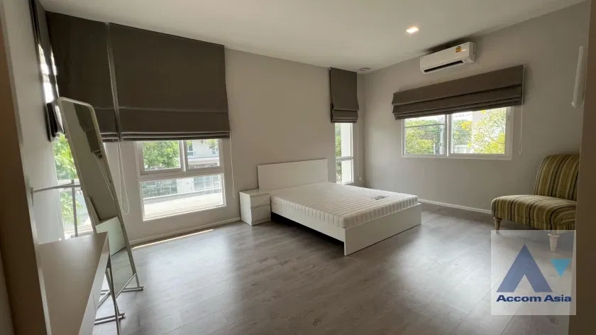 รูป 🔼🔽 AccomA 📩 Fully furnished detached house in compound for rent in Pattanakarn, Bangkok at Mantana Bangna-Wongwaen (AA38405) - รูปที่ 10/14