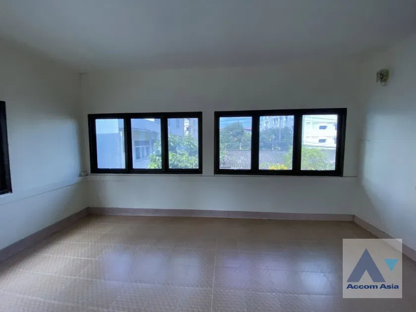 picture 🔼🔽 AccomA 📩 Private Swimming Pool 5 BR House in Phaya Thai (AA42756) - 15/18