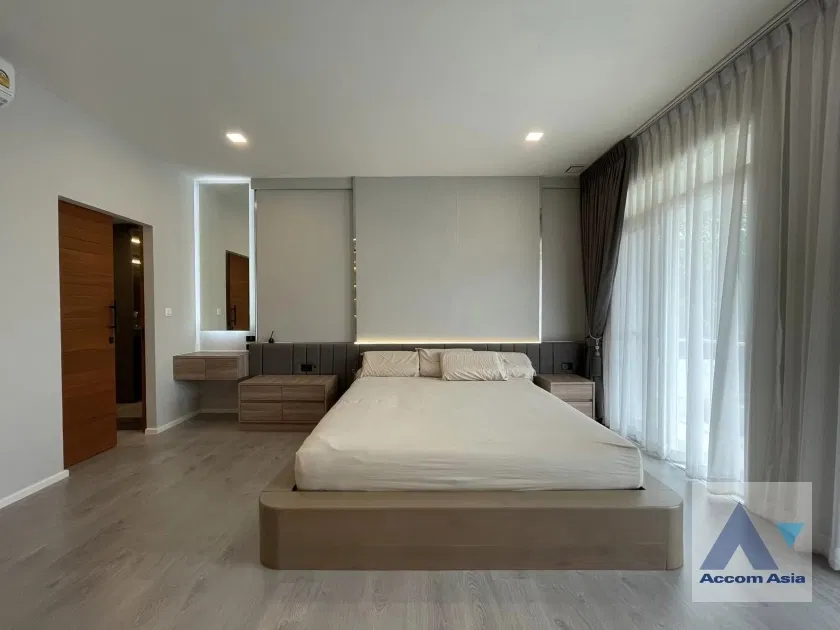 รูป 🔼🔽 AccomA 📩 Fully furnished detached house in compound for rent in Pattanakarn, Bangkok at Mantana Bangna-Wongwaen (AA38405) - รูปที่ 6/14