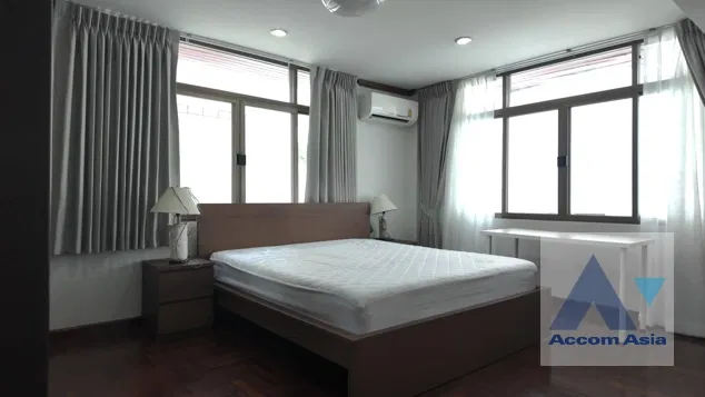 picture 🔼🔽 AccomA 📩 Home Office,Pet friendly 4 BR House in Khlong Ton Nuea (11007401) - 18/20