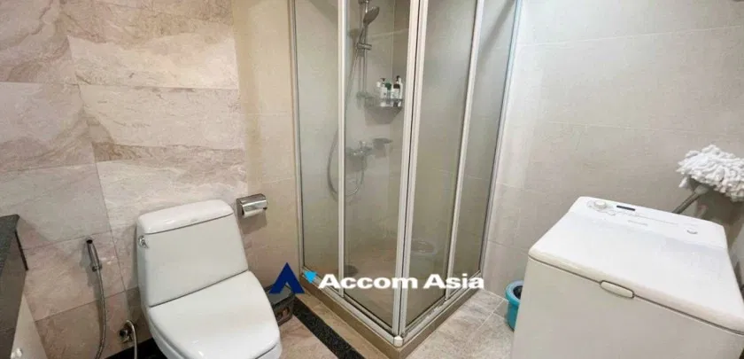 picture 🔼🔽 AccomA 📩 Lake Avenue Condominium - 11/15
