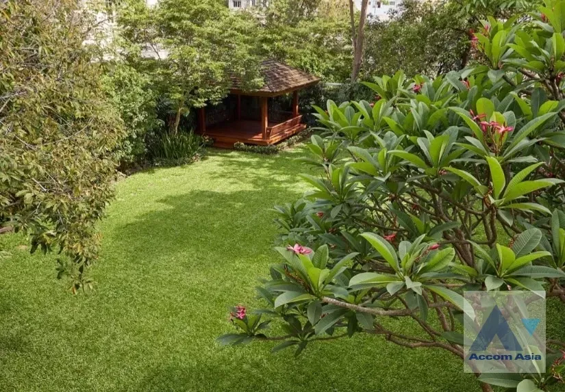 รูป 🔼🔽 AccomA 📩 Pet friendly,Private Swimming Pool,Garden 5 BR House in Khlong Toei Nuea (AA36319) - รูปที่ 11/11