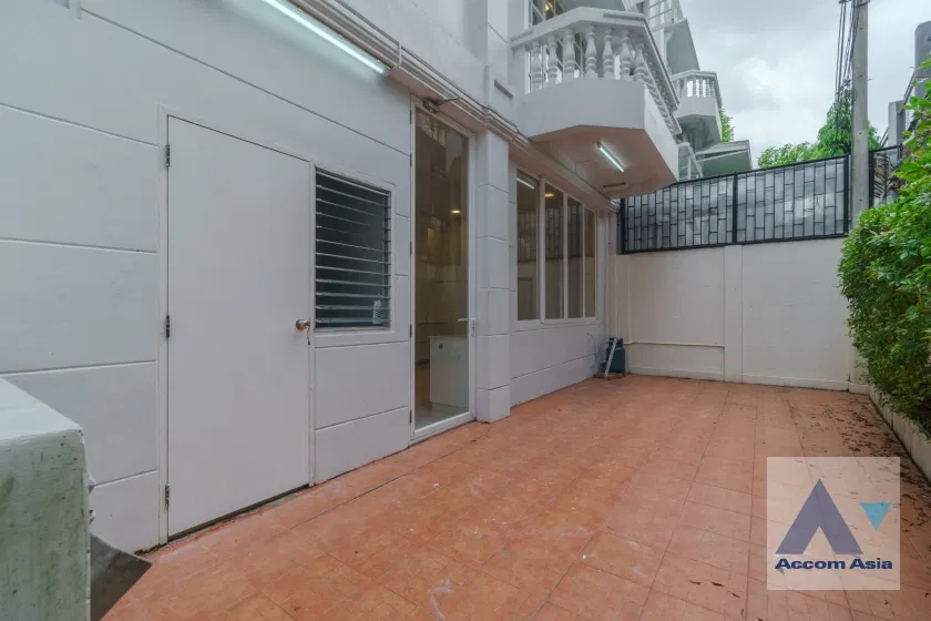 picture 🔼🔽 AccomA 📩 Pet friendly 4 BR Townhouse @House in garden compound with pool (AA31712) - 12/20