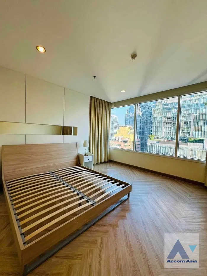 รูป 🔼🔽 AccomA 📩  3 BR Condominium @Royal Saladaeng (AA40154) - รูปที่ 5/13