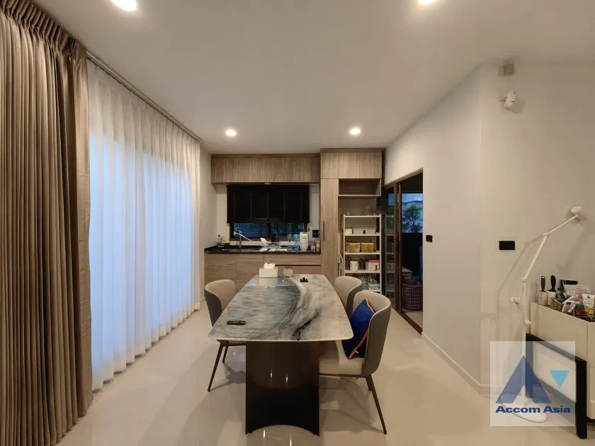รูป 🔼🔽 AccomA 📩 Fully Furnished 4 BR House @Burasiri Krungthep Kreetha (AA41852) - รูปที่ 3/12