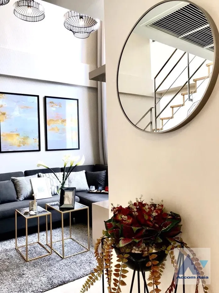 รูป 🔼🔽 AccomA 📩 Pet friendly,Duplex Condo,Double High Ceiling 2 BR Condominium @Downtown 49 (AA22959) - รูปที่ 9/20