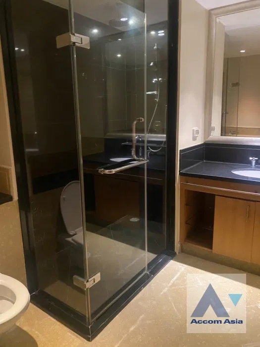 รูป 🔼🔽 AccomA 📩 Cozy condo with warm tones and full facilities in Sathorn (AA29587) - รูปที่ 10/11
